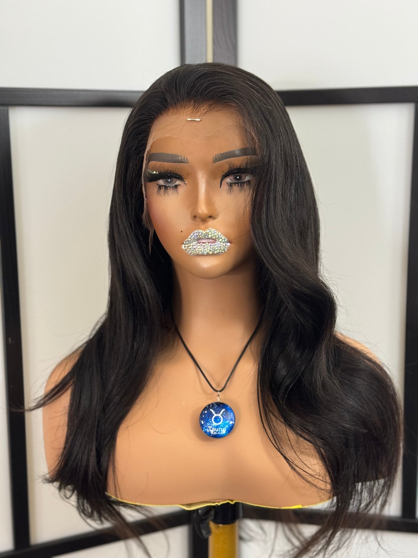 18" BRAZILIAN STRAIGHT HD UNIT